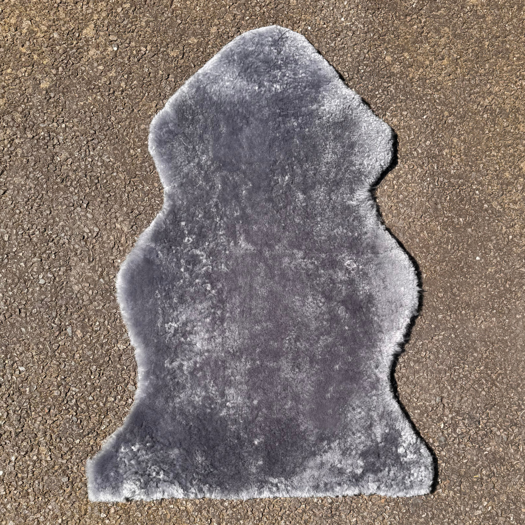 Short Wool Dark Grey Curly Sheepskin